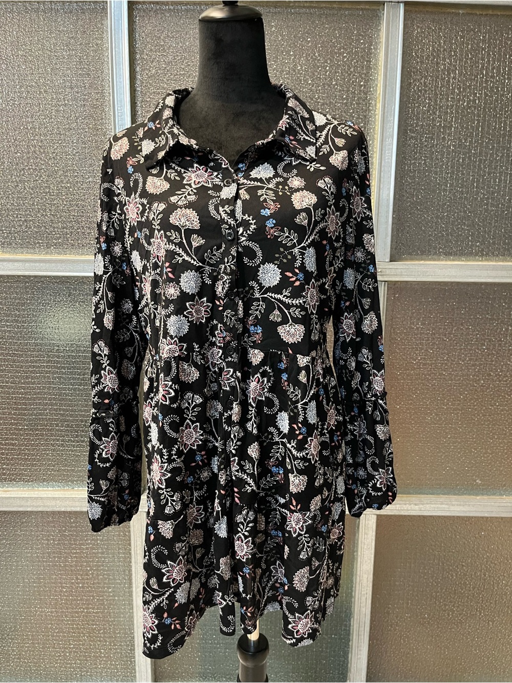 Style & Co. Black Floral Button-Up Blouse/Tunic